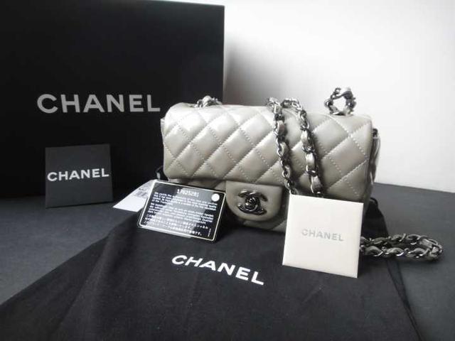 正品chanel包是真的吗（教你如何鉴定Chanel包包的真假）(2)