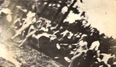 ​纳粹虐待吉普赛女人 纳粹搏斗犹太妇女图片 干人体考查品