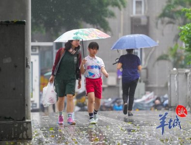 ​广州多区解除雷雨大风预警，今晚天气仍不稳定