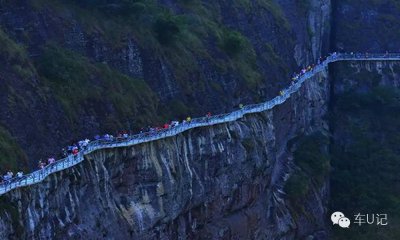 不去张家界,广东五指石就能体验最刺激的玻璃栈道