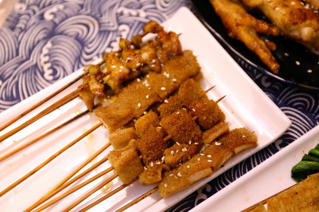 正宗烤箱羊肉串做法（家庭烤箱版的羊肉串制作方法分享）(3)