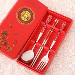 ​结婚回礼礼品有哪些（结婚回礼小礼品推荐）