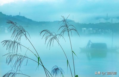 ​长恨歌写的是谁和谁的事情(长恨歌表达了什么爱情)