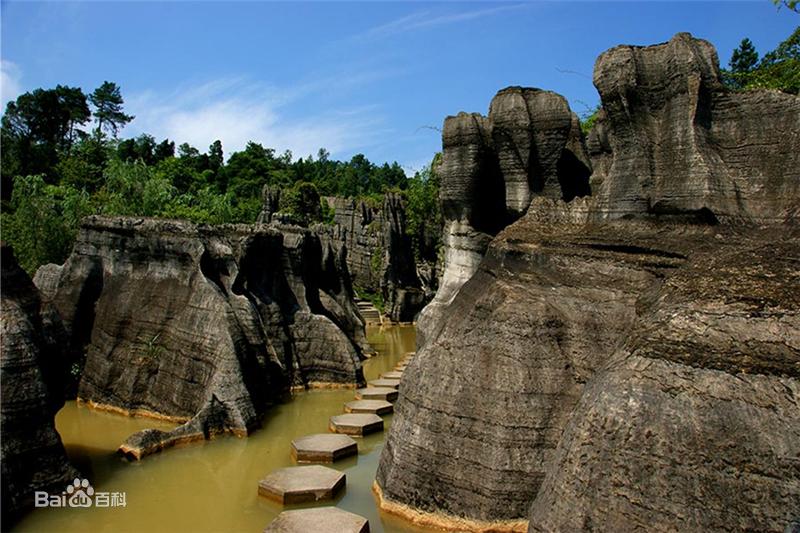 当阳和宜都哪个发展得好(宜都和当阳哪个好)