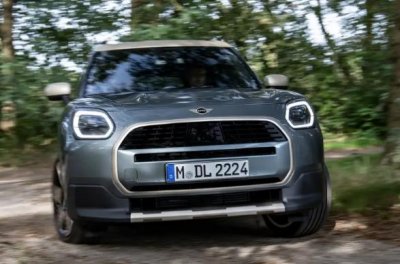 ​搭载 1.5T 三缸 + 轻混：全新 MINI “乡巴佬”官图曝光