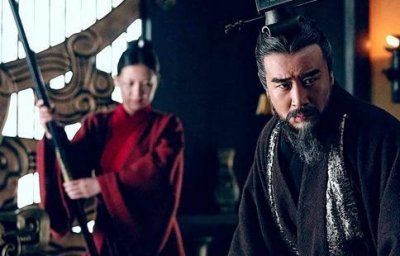 ​曹操和刘备谁更适合当皇帝?