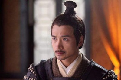 ​汉景帝为什么要杀了周亚夫