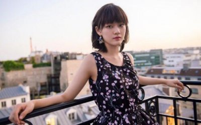 ​女生说好热幽默回复？促进关系的好时机