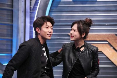 ​她是《家有儿女》中朵朵！放弃成名赴美留学！今24岁竟变成这样！