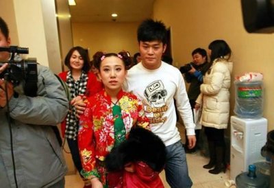 ​赵本山爱徒丫蛋被证实离婚 曾经的荧屏伴侣历历在目