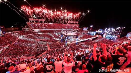 WWE摔角狂热33震撼出场图片合集！
