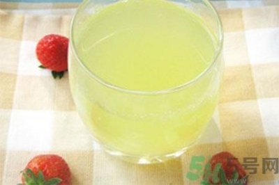 ​小孩咳嗽能喝甘蔗汁吗？宝宝能喝甘蔗汁吗？