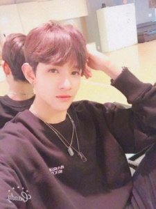 ​歌手金samuel的父亲遇害事件始末：白手起家的他为何遭遇不幸，疑似早有预谋？