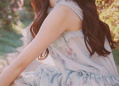 ​怎么给女生安全感，富足的物质加满足的情感
