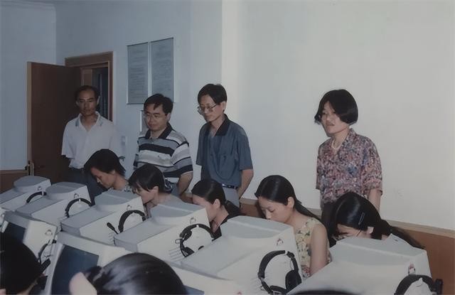 歼10解密（歼10战机泄密事件）(9)