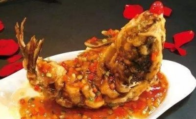 ​糖醋鲤鱼是哪个地方的菜,糖醋鲤鱼的典故是什么