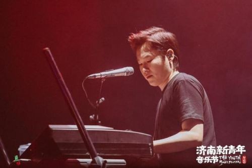 适合清唱的歌男生(适合清唱的歌曲女生流行)-第1张图片-
