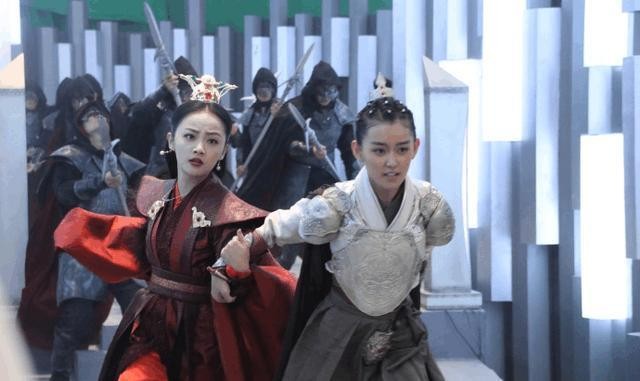 16岁蒋依依首演女一号, 扮演哪咤撞脸宋祖儿, 却被小小龙女抢镜