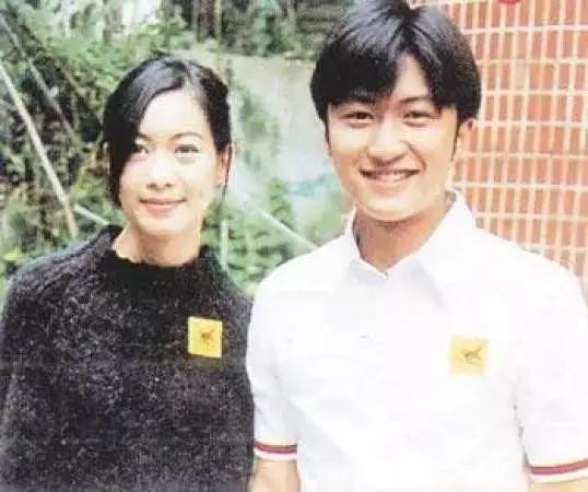 18岁出道，曾是英皇一姐，谢霆锋的前女友，如今成人生赢家