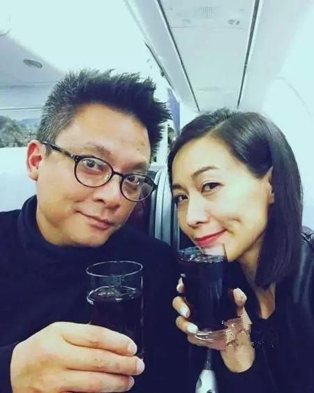 18岁出道，曾是英皇一姐，谢霆锋的前女友，如今成人生赢家