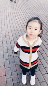 ​李承铉为女儿庆生 Lucky大呼：超爱你们的