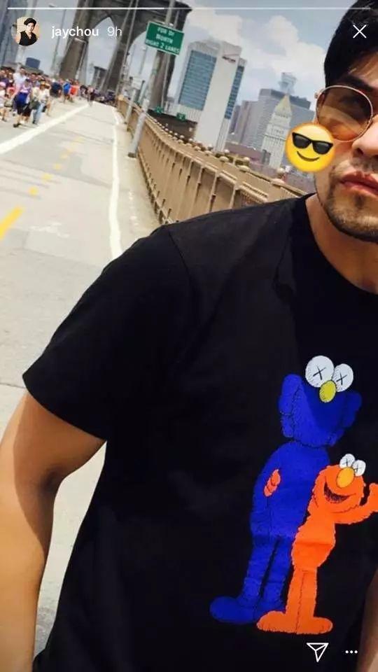 曾经这件优衣库联名款刚出