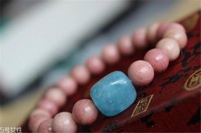 ​玫瑰石的功效与作用 美丽高贵的代表