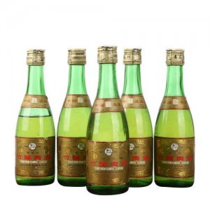 ​白酒86年竹叶青酒 特价 86年竹叶青酒 多少钱一瓶