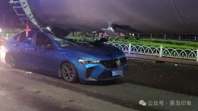 ​突发：滨海大道车祸！