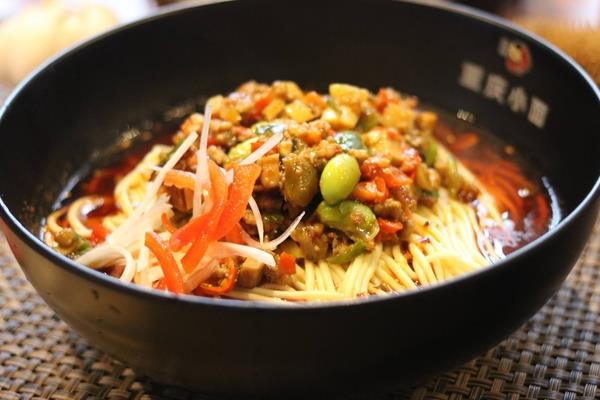 重庆小面能放什么配菜 这些都可以 重庆小面能放什么配菜 这些都可以