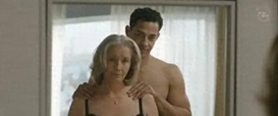 ​爱与孤独的交错：中年离异女性的追寻之旅