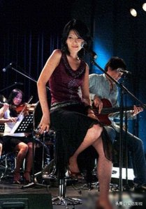 韩国女星有多惨?被韩国财阀“玩弄”,领奖前还被强行塞“玩具”