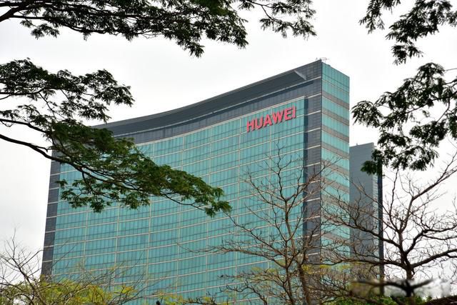 华为普工一个月多少钱 工资至少有6000元以上