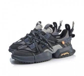 ​中国运动鞋品牌大全，中国2000年的运动鞋品牌？