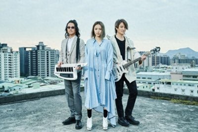 ​“飞儿乐团”踢走主唱5年后一方依旧风光无限，一方却遭遇报应？