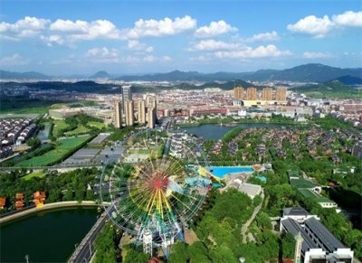 ​浙江中等城市没有东阳，东阳城区只算小城市