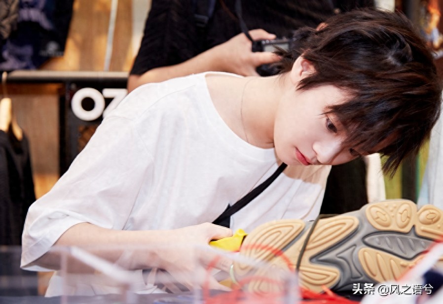 李庚希生活照，“我还是从前那个少年”