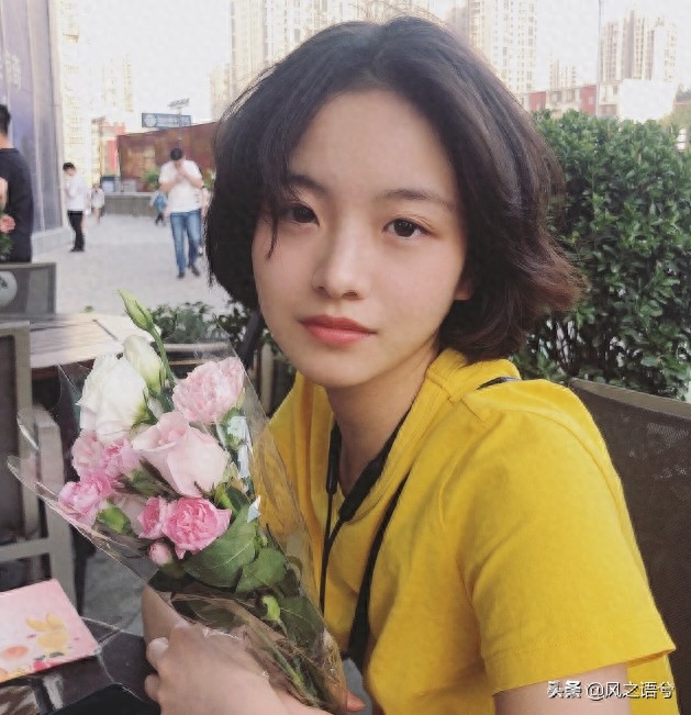 李庚希生活照，“我还是从前那个少年”