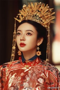 ​穿越种田文 《皇妾》by姚桉桉，淡定穿越女 X 睿智太子，甜宠宫斗文