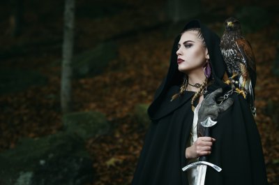 ​小说：木家小姐被老爷拿来做赌注，赌输了就给别人当妾，他很生气