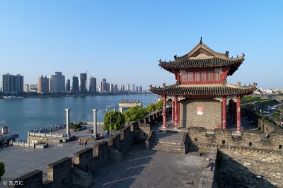 ​小说：岂曰无衣，与子同袍，大秦战歌，鼓声隆隆