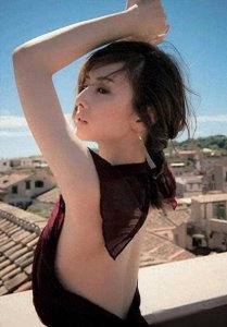 ​欲火高烧！北川景子，性感尤物代言人，美腿魅力惊艳无比