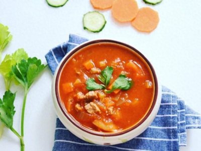 ​罗宋汤最简单的做法，酸甜开胃，汤汁鲜美，一大锅都不够喝！