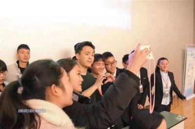 ​《谁的青春不迷茫》作者刘同来绵为你的青春解惑