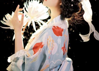 ​钢琴教师电影剧情介绍，电影钢琴教师深度解析