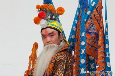 ​闲话“票友”一词