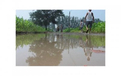 大姑姐送我一堆旧衣服,我用弟毛掸子赶出去,“这不是垃圾回收”