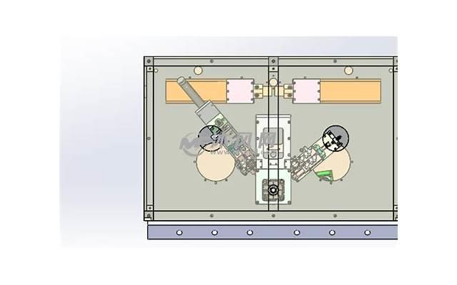 儿媳刚进门就给我立规矩，儿子不吭声，我拿扫把赶人：滚出我家
