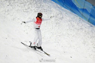 ​闪电时评丨一起向未来 奏响冬奥青春最强音