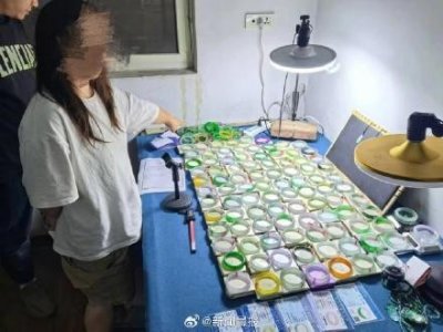 ​两兄弟用70元石英岩玉冒充A级翡翠带货，半年诈骗近30万元